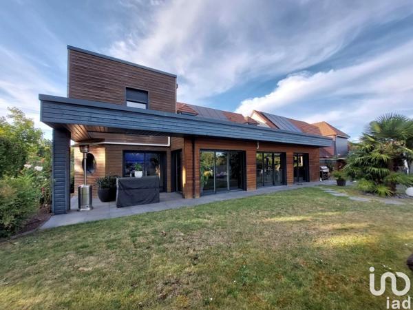 Maison d’architecte 11 pièces de 330 m² à Épernon (28230)