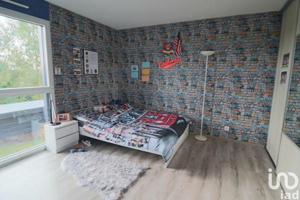 Maison d’architecte 11 pièces de 330 m² à Épernon (28230)