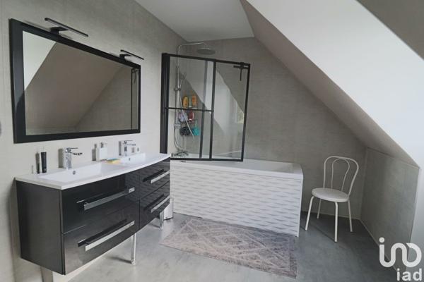 Maison d’architecte 11 pièces de 330 m² à Épernon (28230)