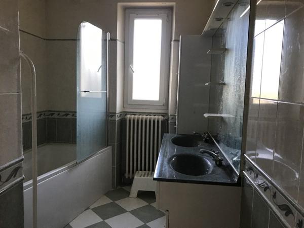 Maison à vendre |  Nontron |  7 pièces | 148 m²