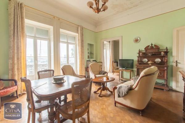 Immeuble à vendre 600m²