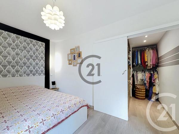 Appartement à vendre  4 pièces - 75,02 m 2   ST ANDRE LES VERGERS  - 10