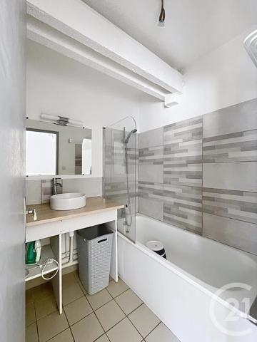 Appartement F1 à vendre  1 pièce - 31,68 m 2   EPINAL  - 88
