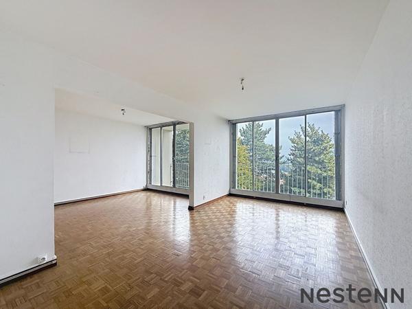 À vendre : Appartement 4 pièces avec vue dégagée à Saint-Étienne - Résidence Dame Blanche
