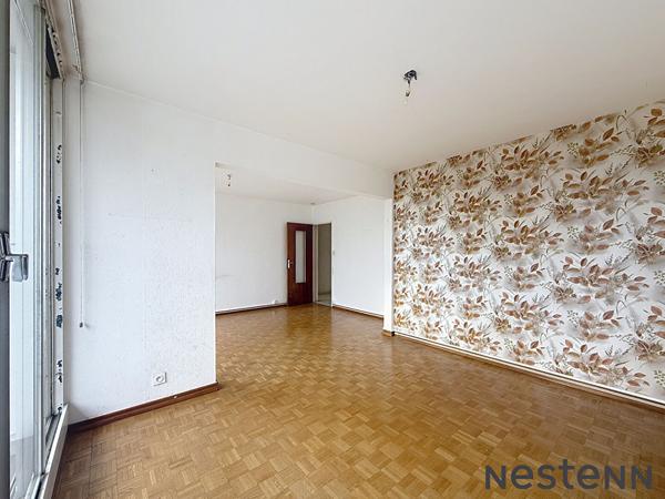 À vendre : Appartement 4 pièces avec vue dégagée à Saint-Étienne - Résidence Dame Blanche