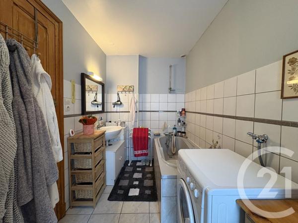 Immeuble à vendre  348,09 m 2   ST DIE DES VOSGES  - 88