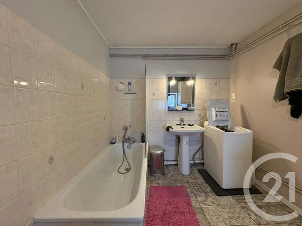 Immeuble à vendre  348,09 m 2   ST DIE DES VOSGES  - 88