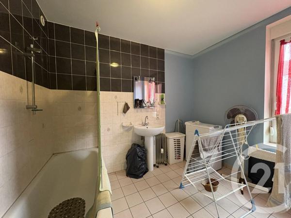 Immeuble à vendre  348,09 m 2   ST DIE DES VOSGES  - 88