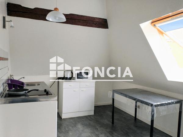 Location Studio meublé 38.84 m² - 31 RUE MAZELLE Metz 57000