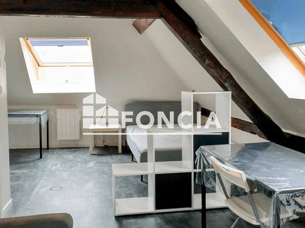 Location Studio meublé 38.84 m² - 31 RUE MAZELLE Metz 57000