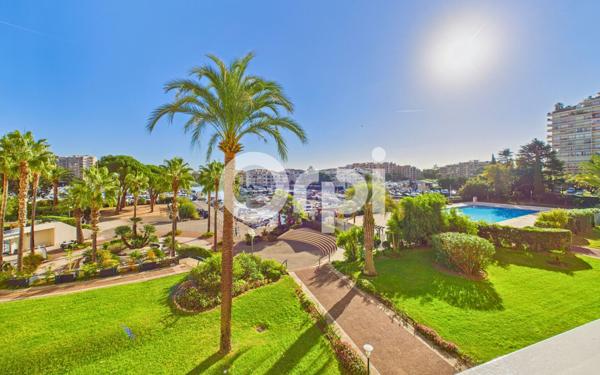 Appartement à vendre    3 pièces • 74,66 m2 Mandelieu-la-Napoule