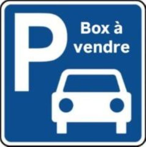 Parking / box 1 pièce 14 m2