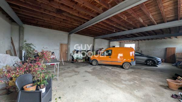 Idéal projet gîtes ou activité : ferme avec dépendances et 6 chambres