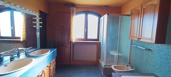 Maison à vendre 9 pièces ISSOIRE (63)