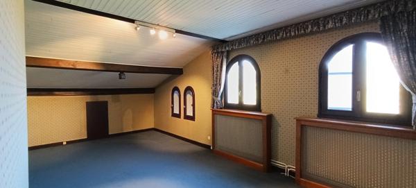 Maison à vendre 9 pièces ISSOIRE (63)