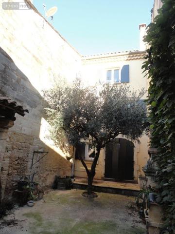 Maison de ville à vendre à Saint-Gilles dans le Gard (30800), ref : 11411/439 centre
