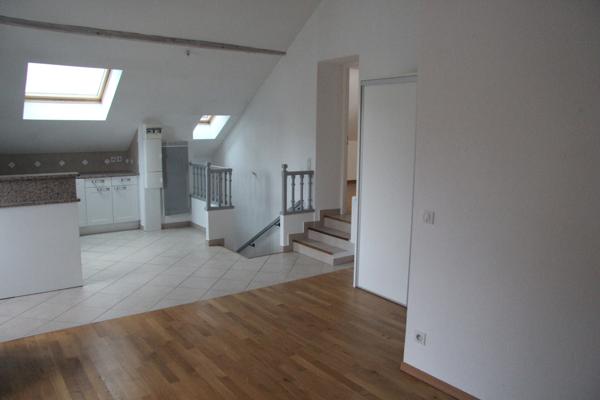 Très beau 2 pièces au port de Thonon