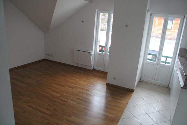 Très beau 2 pièces au port de Thonon