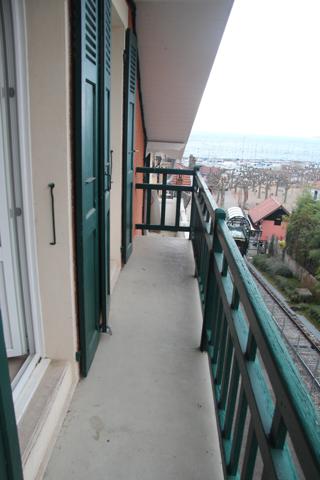 Très beau 2 pièces au port de Thonon