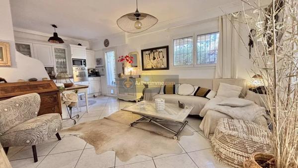 Vente Appartement 2 pièces 45 m2 à Saint-Aygulf