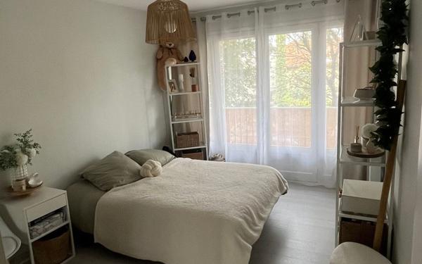 Appartement à vendre    3 pièces • 66 m2 Bourg-lès-Valence