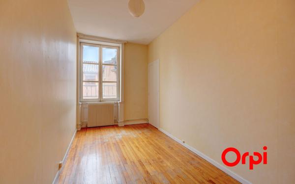 Appartement à vendre    3 pièces • 94,23 m2 Lyon 2