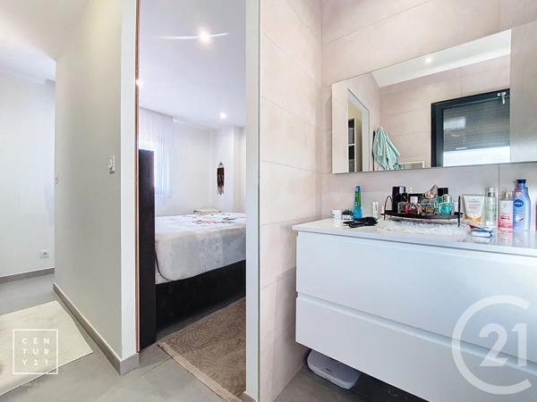 Maison à vendre  4 pièces - 118,77 m 2   PERPIGNAN  - 66