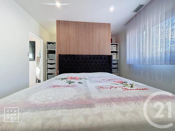 Maison à vendre  4 pièces - 118,77 m 2   PERPIGNAN  - 66