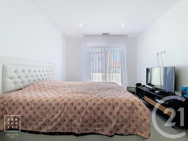 Maison à vendre  4 pièces - 118,77 m 2   PERPIGNAN  - 66
