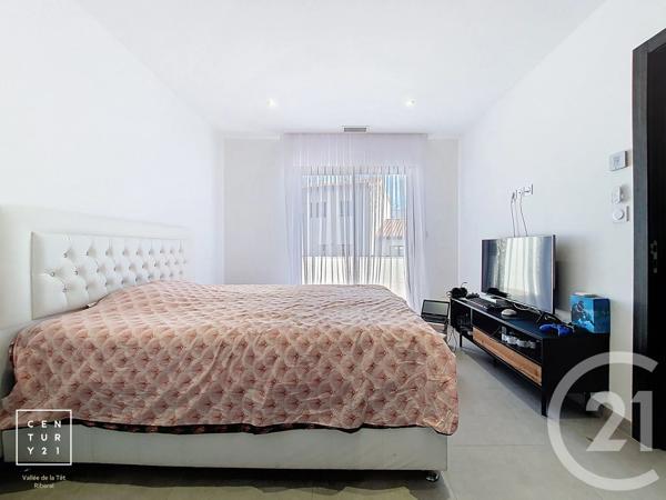 Maison à vendre  4 pièces - 118,77 m 2   PERPIGNAN  - 66