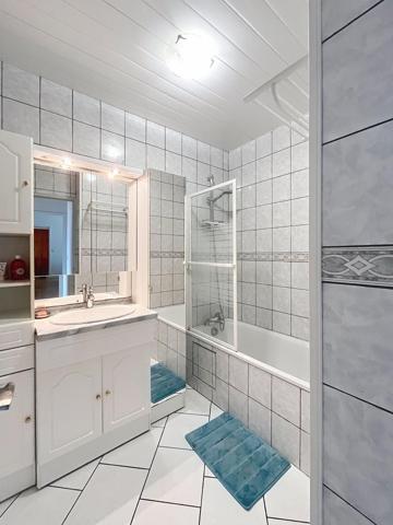 Appartement avec balcon, 3 chambres et double séjour