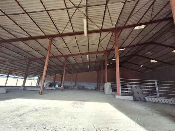 Entrepôt / local industriel Gimont 1400 m2