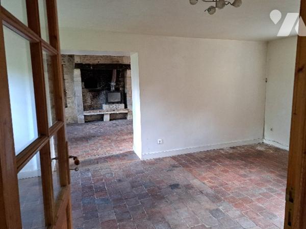 LE BOURG SAINT LEONARD