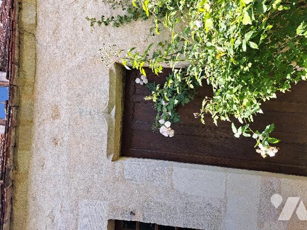 LE BOURG SAINT LEONARD