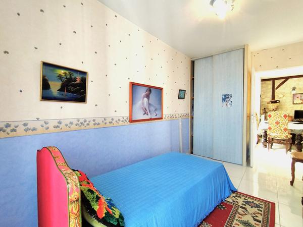 Appartement Saint Pierre Des Corps 4 pièce(s) proche Tours, commerces, écoles, gare TGV, Fil Bleu, tram