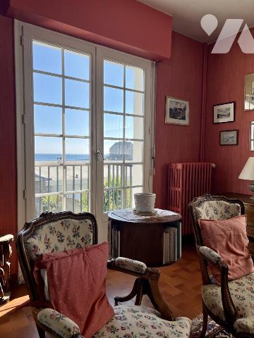 Situation exceptionnelle et vue imprenable sur la mer