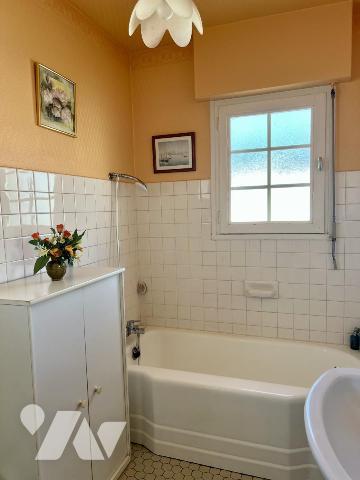 Situation exceptionnelle et vue imprenable sur la mer