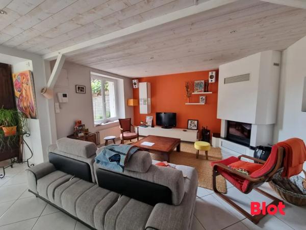 Maison 6 pièce(s)