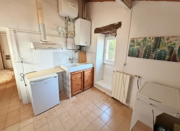 Maison en pierres avec grange