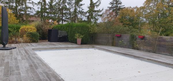 Romigny (51170) GRANDE MAISON AVEC PISCINE ET GRAND TERRAIN