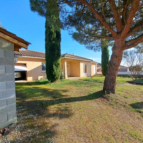 A VENDRE MAISON PLAIN PIED / JARDIN / PISCINE