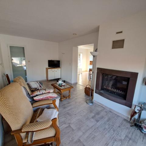 A VENDRE MAISON PLAIN PIED / JARDIN / PISCINE