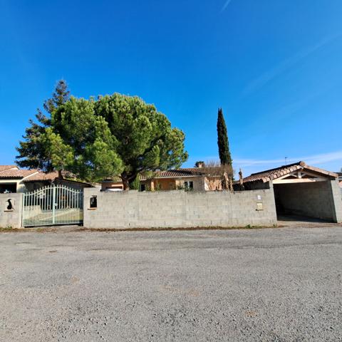 A VENDRE MAISON PLAIN PIED / JARDIN / PISCINE