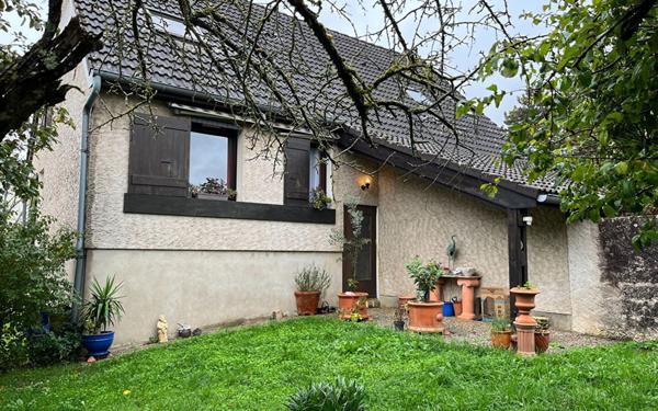 Maison à louer    5 pièces • 132,29 m2 Givry