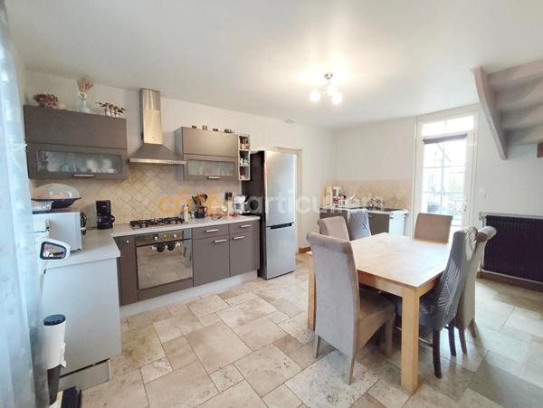 Vente Maison90 m² - 5 Pièces - MEZIDON VALLEE D AUGE (14270)