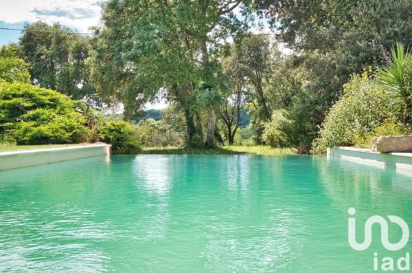 Maison à vendre 10 pièces 323 m² Uzès