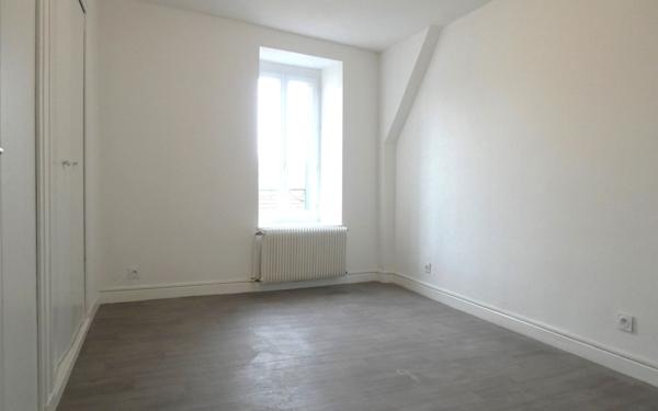 Appartement à louer    2 pièces •  Le Creusot