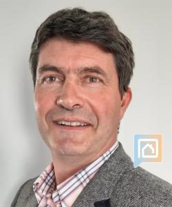 EXCLUSIVITE CHATEAUNEUF DU FAOU - Murs commerciaux libres, Local  920 m² emplacement N°1, Parking