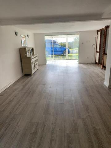 Maison Rosnay 8 pièce(s) 180 m2