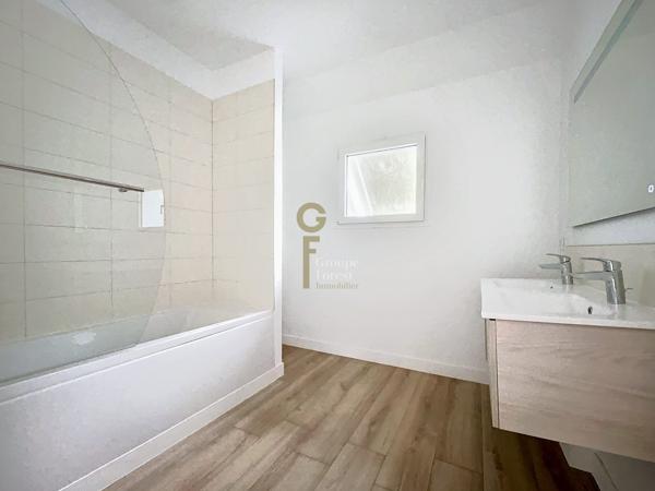 À Vendre : Maison Neuve 4 Pièces avec Jardin et Parking à Croix